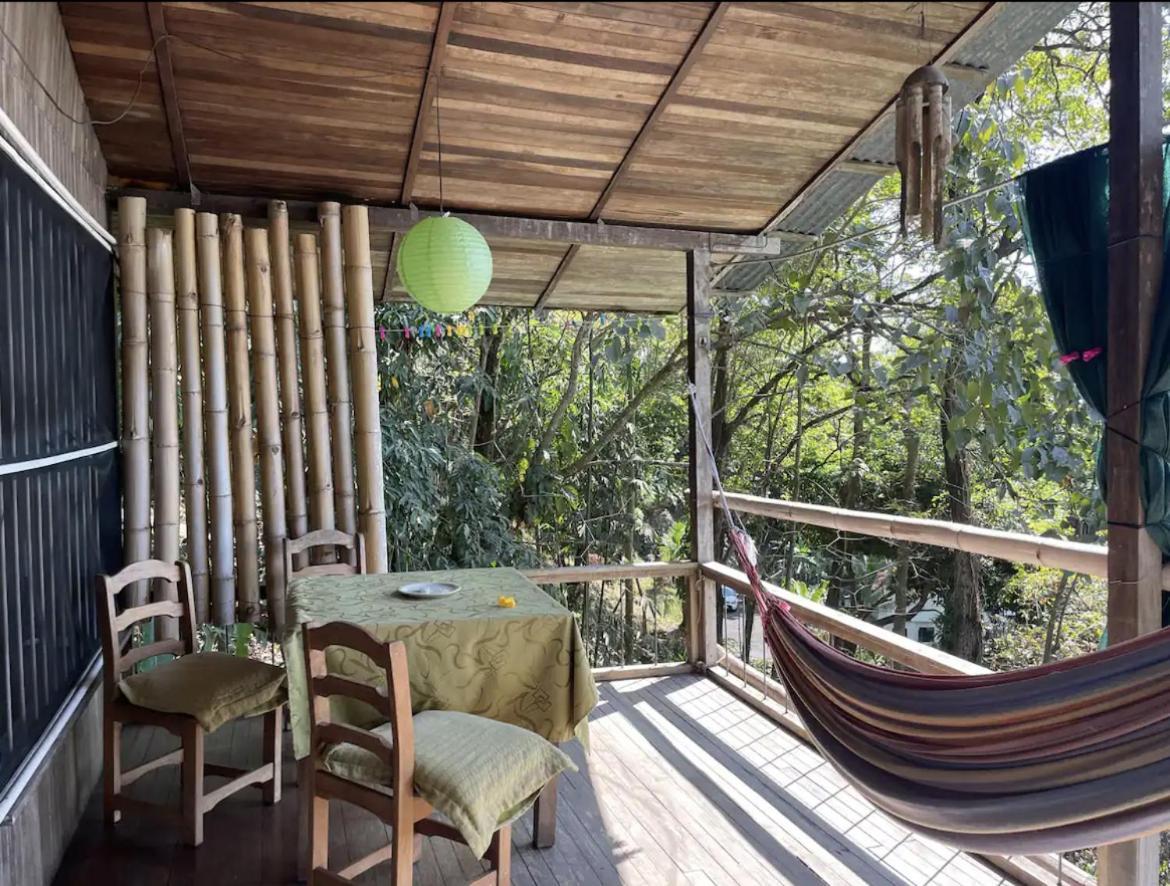 קפוס Beautiful Rustic Treehouse Hotel Manuel Antonio מראה חיצוני תמונה